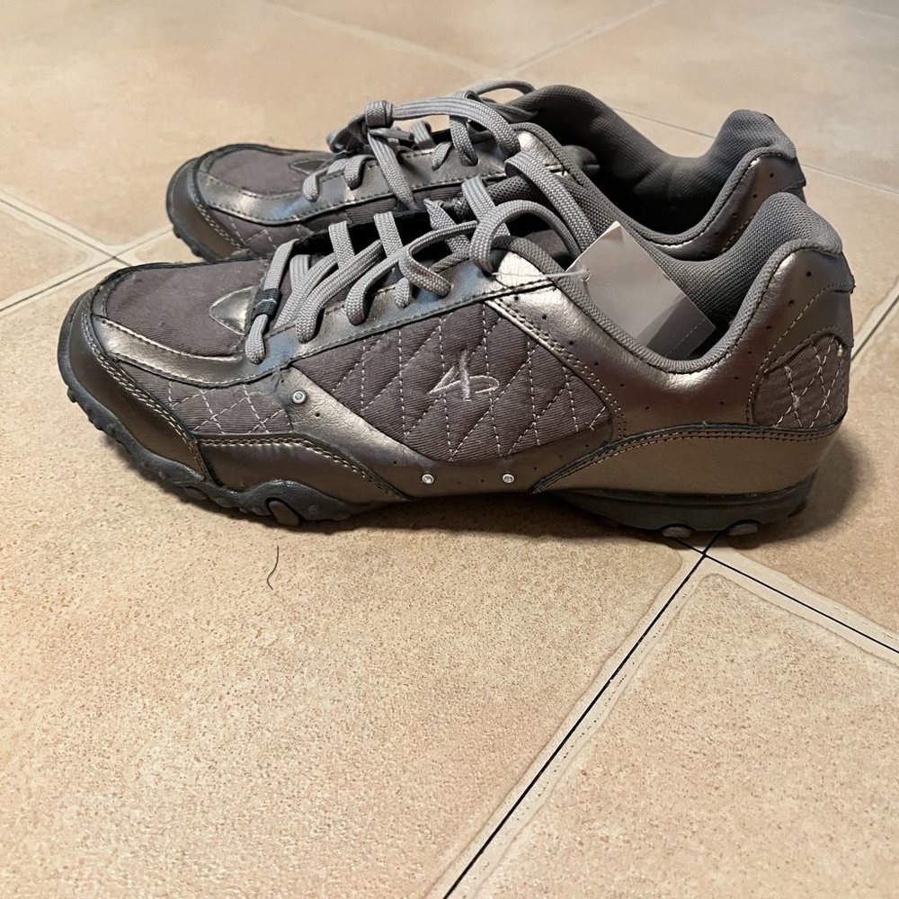 NWT! Athletech Pewter/Silver Sneakers with Rhinestones - Size 8.5